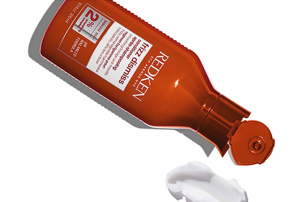 Redken Frizz Dismiss Sodium Chloride - Free Conditioner 300ml - shelley and co