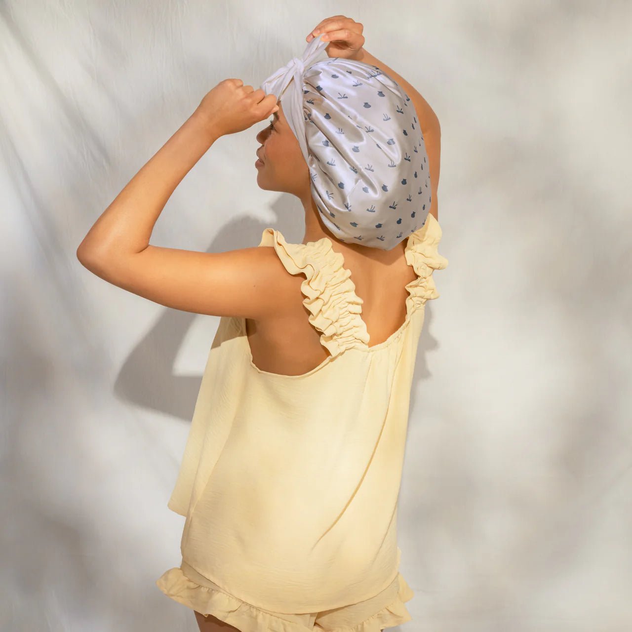 Kitsch Adjustable Oversized Satin Bonnet - Pearlized Cream & Coastal Blue Print - Shelley and Co