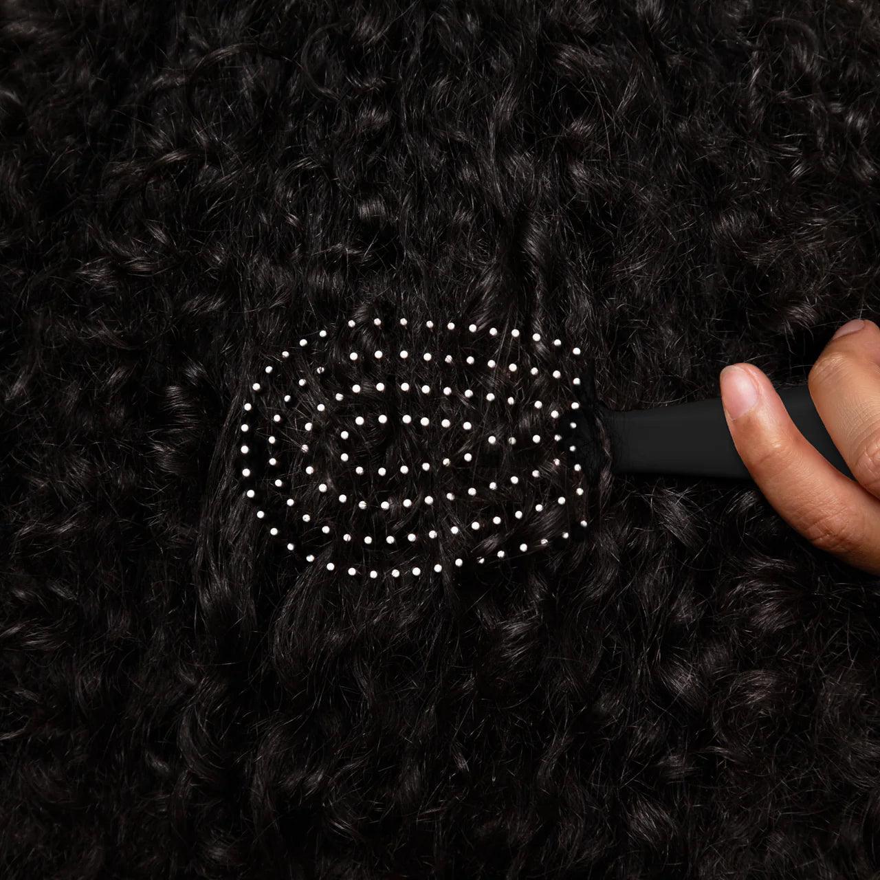 Kitsch Mini Detangling Flexi Brush - Black - Shelley and Co