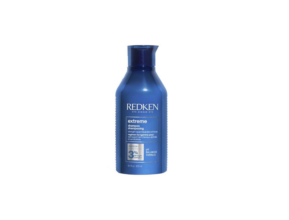 Redken Extreme Strengthening Shampoo 300ml - shelley and co